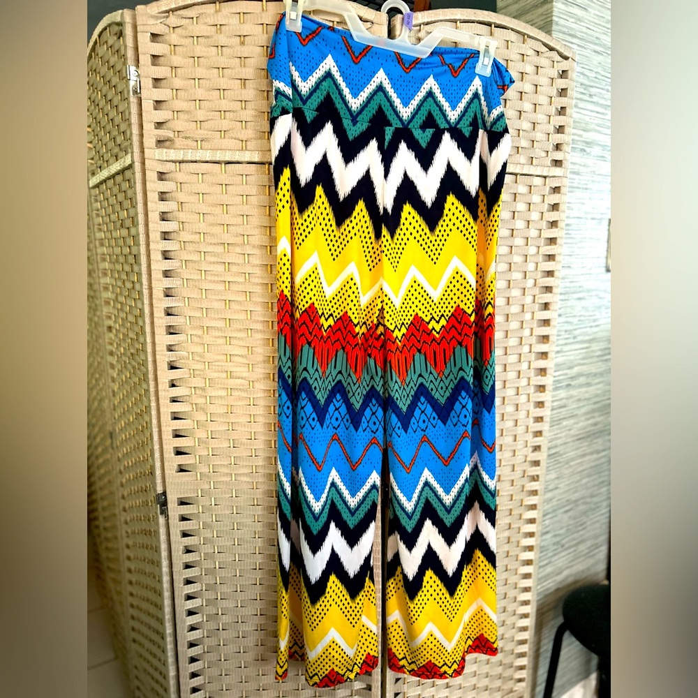 Beachwear or Resort Wear Woman’s Pants